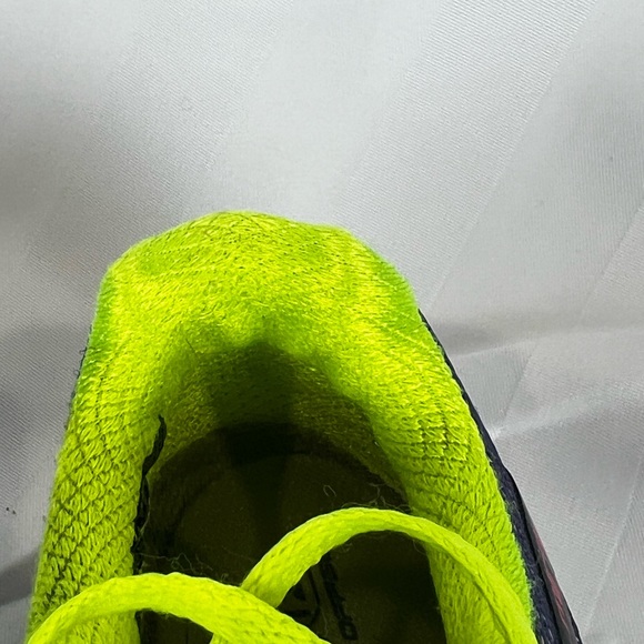 Saucony Mirage US6.5 Women’s Shoes - Picture 6 of 6